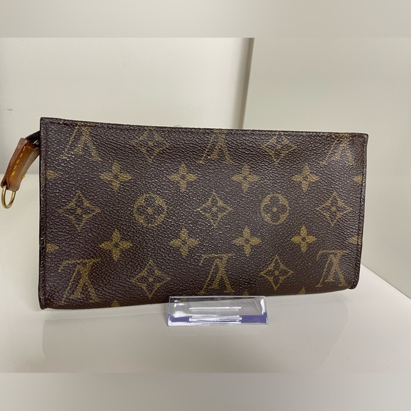 Louis Vuitton Monogram Zipper Bucket Pouch Clutch - Picture 4 of 9